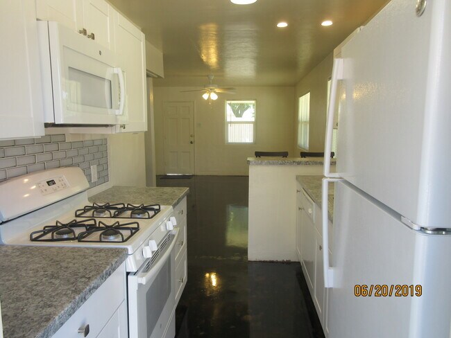 Photo - 223 W Turney Ave Unit 2