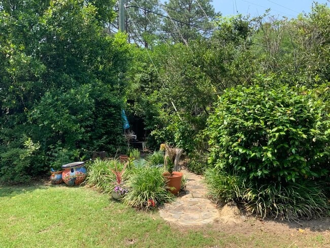 29 Hillcrest Dr