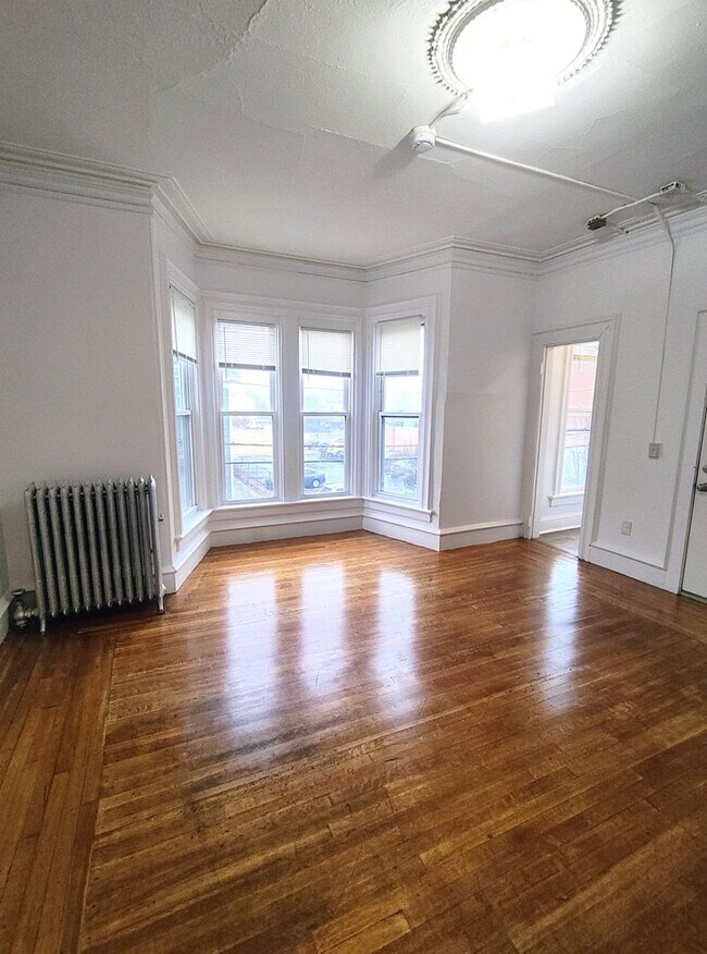 Photo - 50 Common St Unidad 5