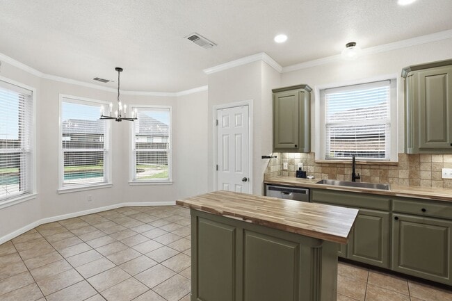 Photo - Captivating in Cleburne