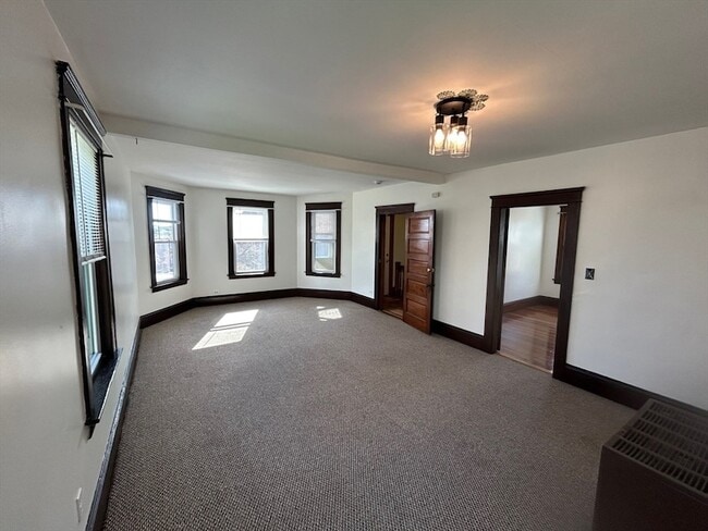 Photo - 31 Chrome St Unidad 3