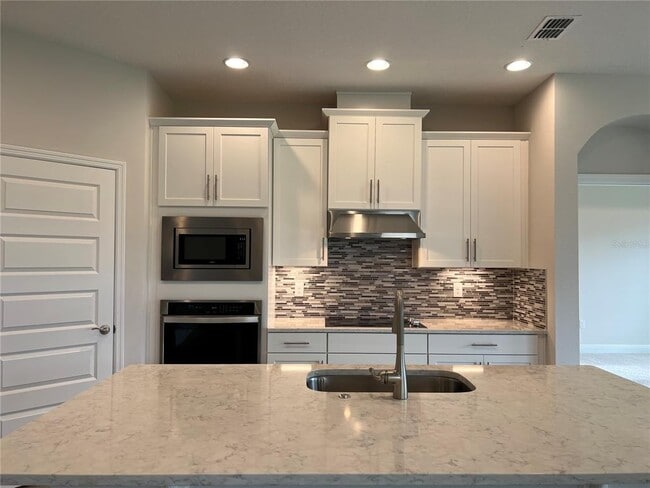 Photo - 18072 Adrift Rd