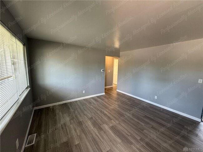 Photo - 5444 Bellefontaine Rd