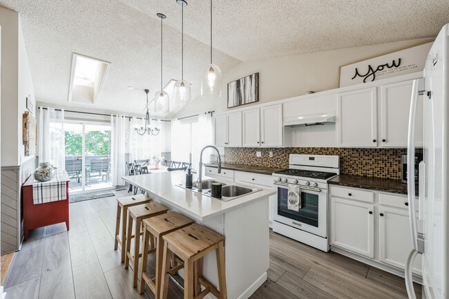 Kitchen & Dining Area - 13281 W 65th Ave House