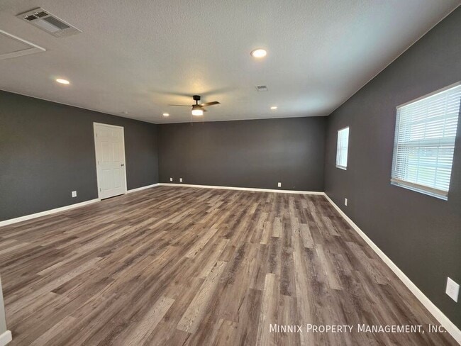 Photo - 4603 Mercedes Dr