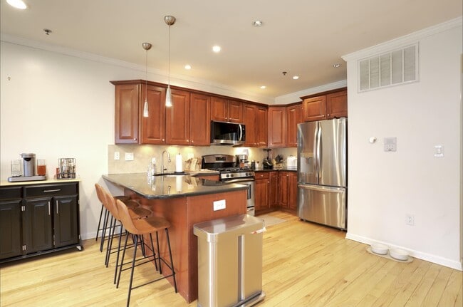 421 Jackson St Unidad 1
