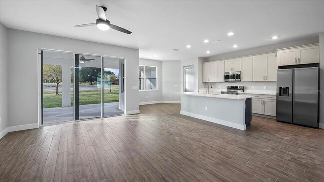 Photo - 577 Dowling Cir