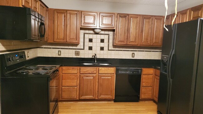 Photo - 1527 Grandview Ave Unit 3