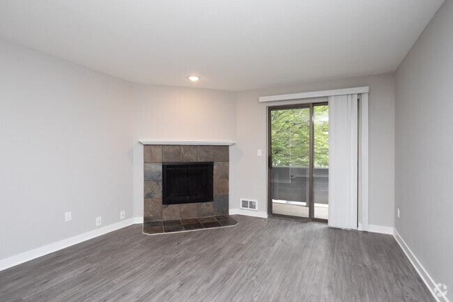 2BR, 2BA - 880 SF - The Ardent at Mill Creek