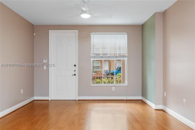 365 Olssen Ave Unidad -
