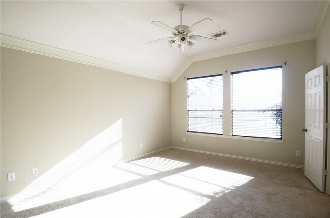 Photo - 5702 Fleethaven Ct