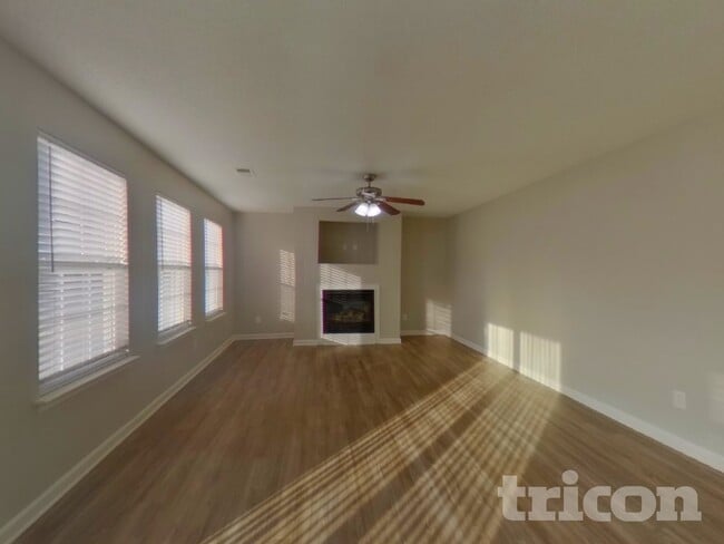 Photo - 5154 Avening Ct