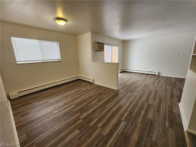 Photo - 26680 Tungsten Rd