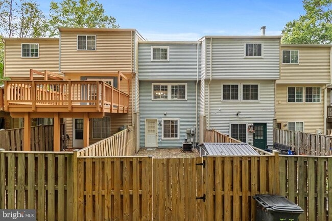 Building Photo - 8345 Windfall Rd