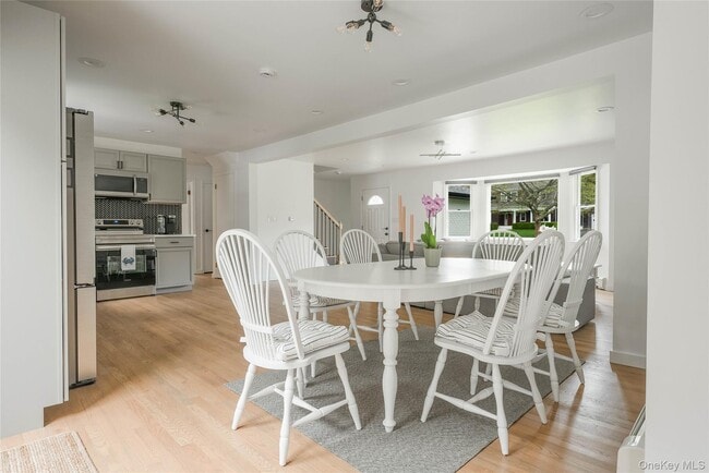 17 Underhill Dr
