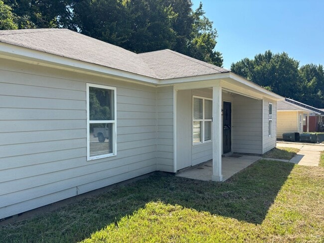 3848 Ajanders Dr