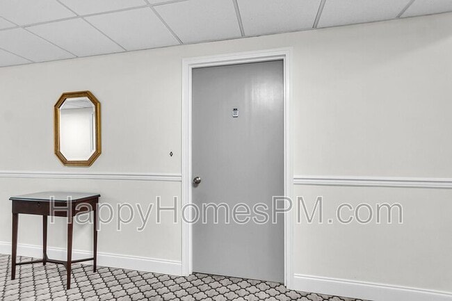 Photo - 14 Lockwood Dr