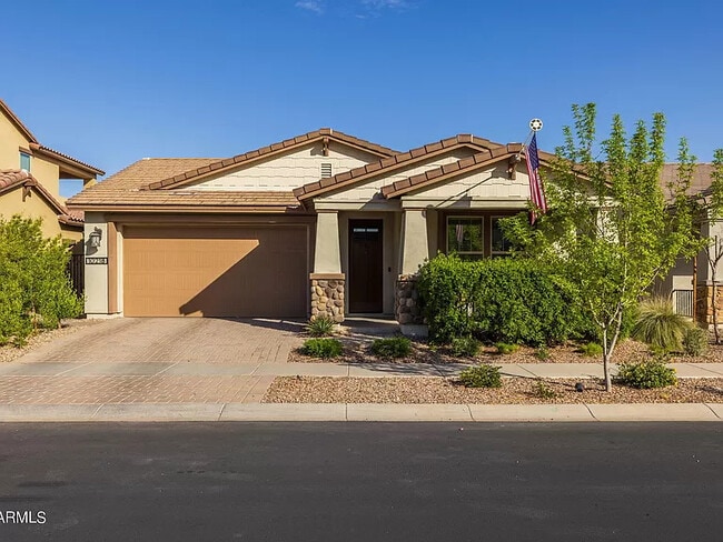 Building Photo - 10218 E Wavelength Ave