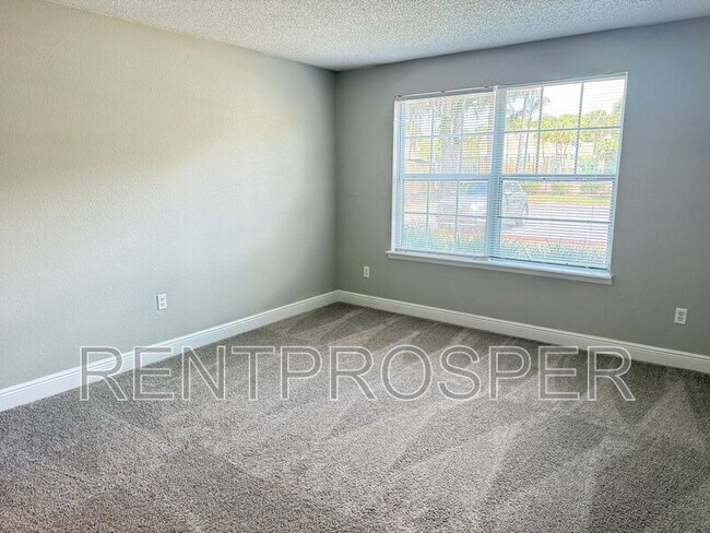 4022 Versailles Dr Unidad C
