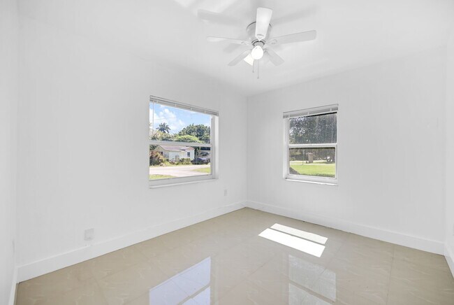 Photo - 567 NW 90th St Unit 567