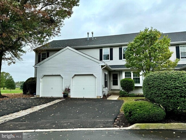 Photo - 2437 Linksman Ln