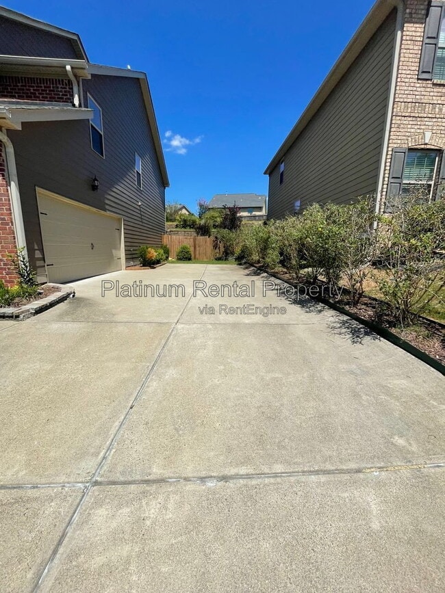 Photo - 516 Sunset St