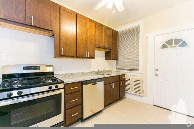 Building Photo - 1603 W Berteau Ave Unit 1 Rental