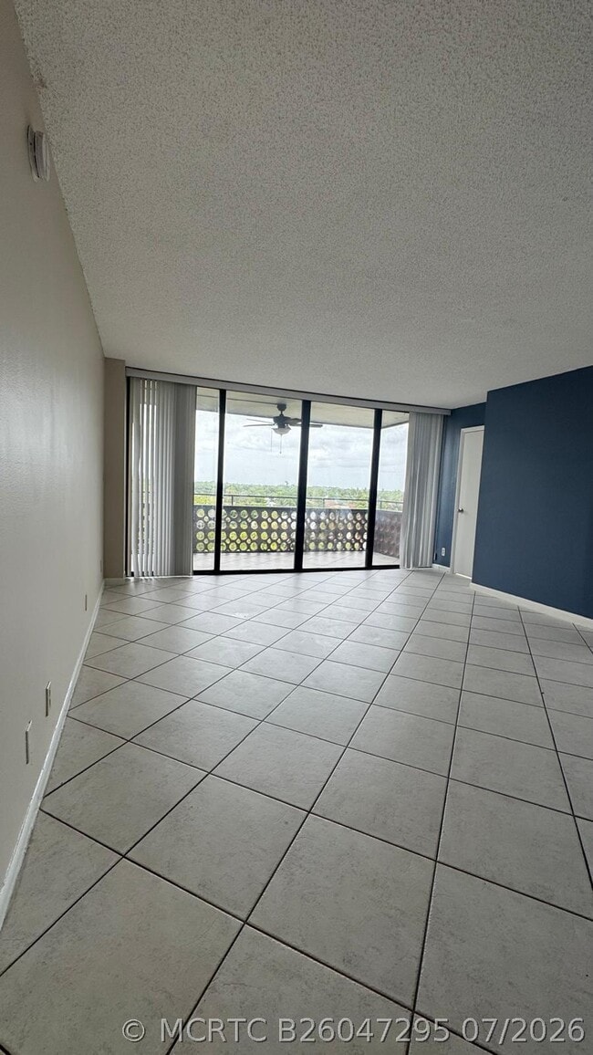 4222 Inverrary Blvd Unidad 4509