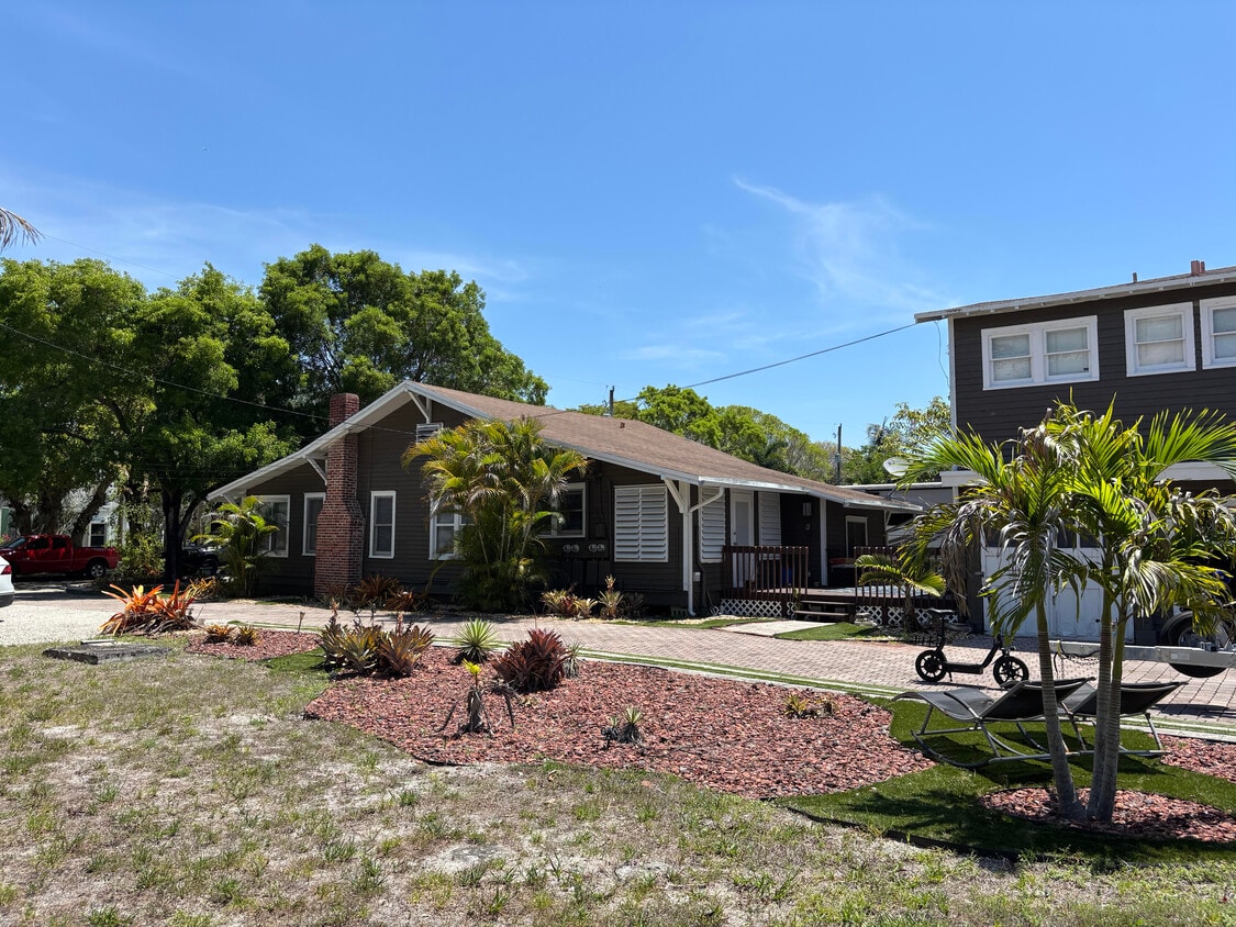 Photo - 926 SW 2nd St (Fort Lauderdale, FL)
