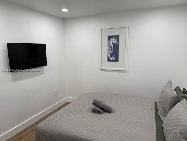 Photo - 2918 SW 2nd St