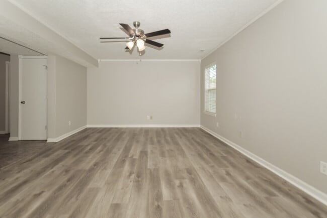 Photo - 6336 Long River Ln