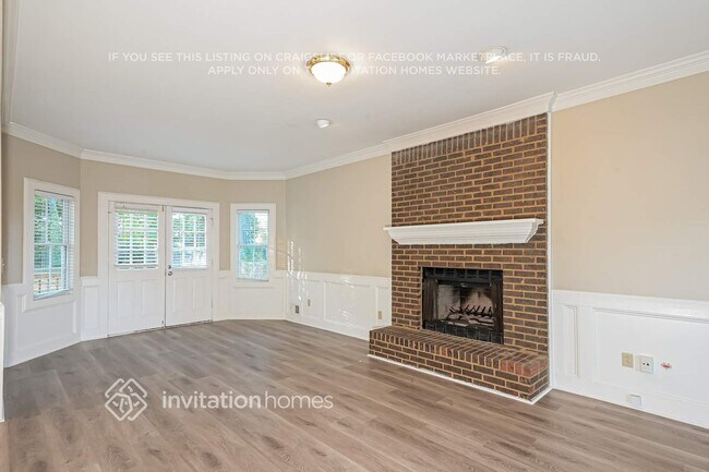 Photo - 1880 Furlong Run