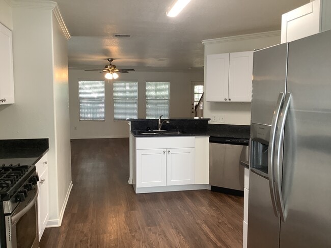 Photo - 16977 Scenic Knoll