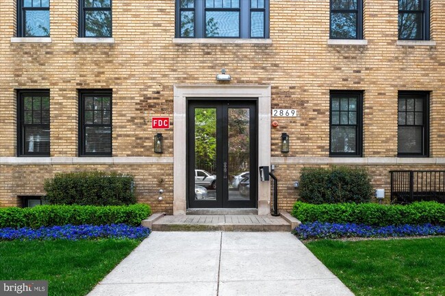 Building Photo - 2869 28th St NW Unit 103 Rental