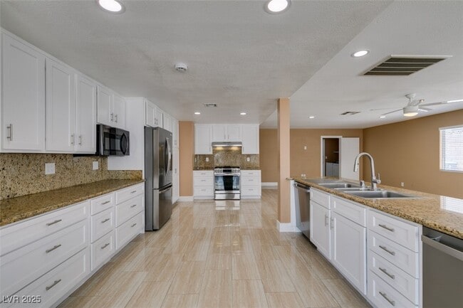 Building Photo - 3966 Green Leaf Dr Rental