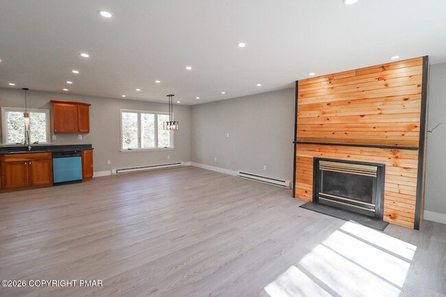 Photo - 1543 Coolbaugh Rd