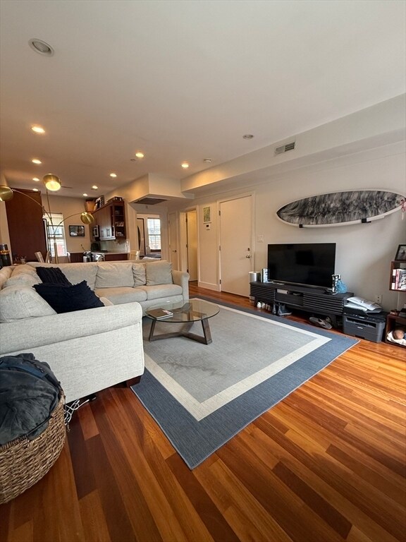 Photo - 655 Tremont St Unidad 9