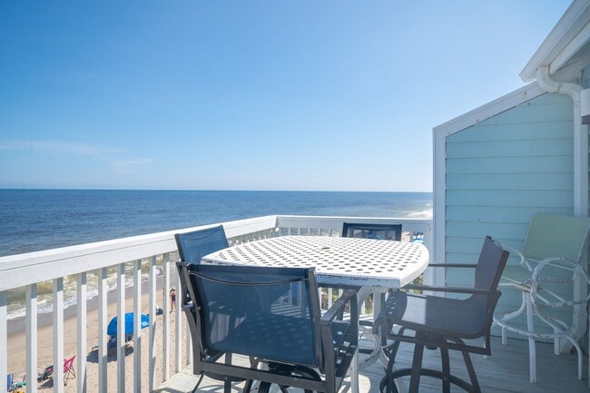 Building Photo - ALL-INCLUSIVE 95 DAYS FOR $95 A DAY DURING... Unit Ocean Dunes 2005 Wait N Sea Rental