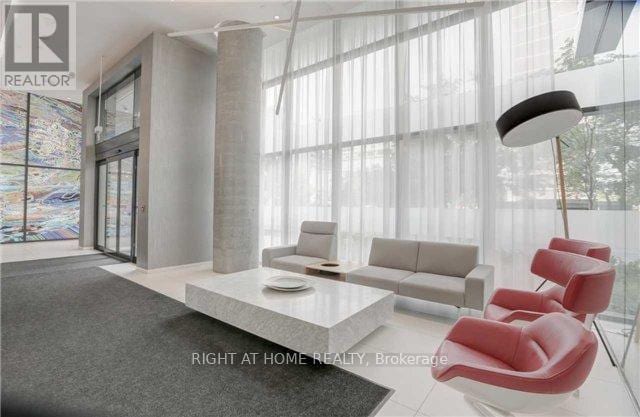 Photo - 185 Roehampton Ave Unit 2802