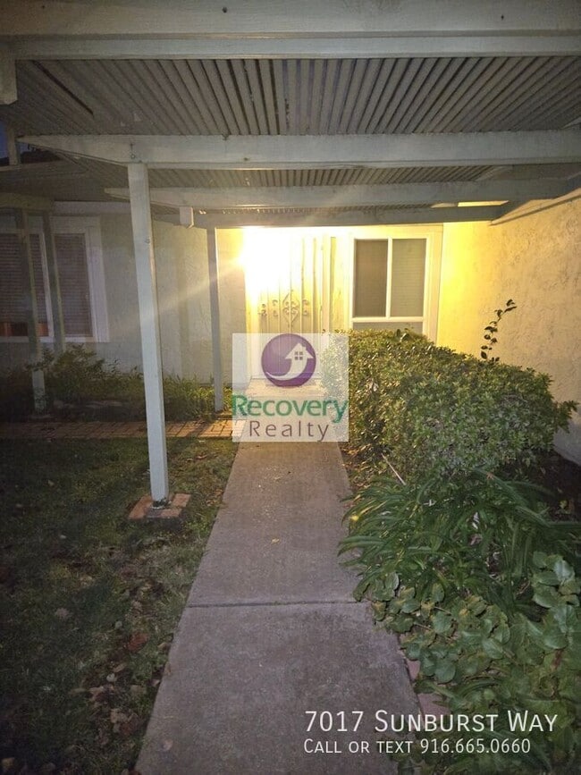 Photo - 7017 Sunburst Way