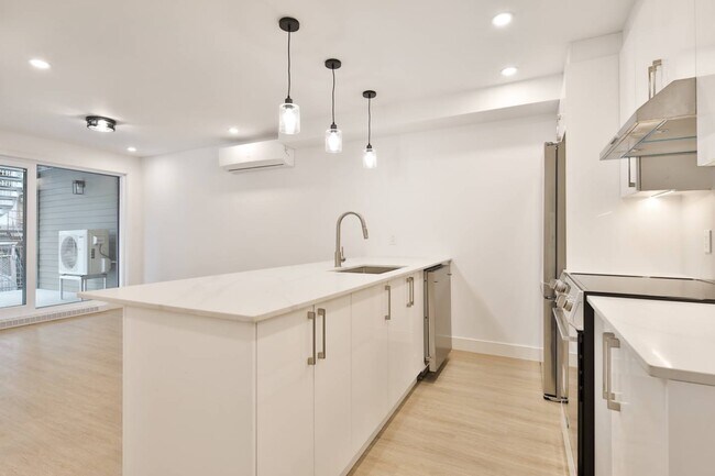 Photo - 141 Av. Duranceau
