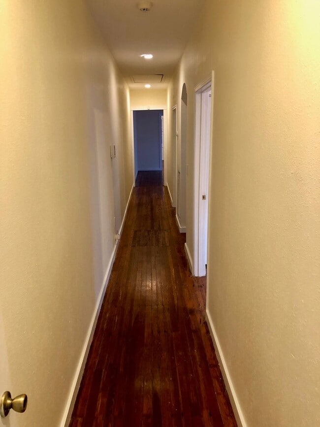 Photo - 2BD/1BA in the heart of Uptown