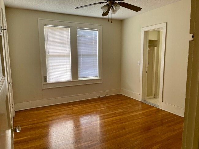 Photo - 3 bedroom, 2 bath in  Heathwood Area