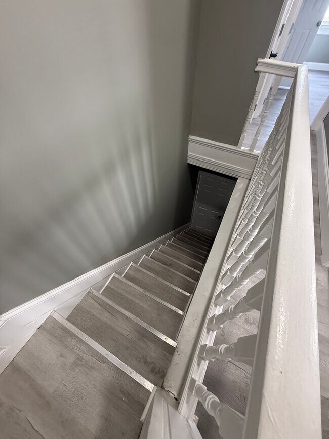 Photo - 6022 Pine St Unit 2nd floor