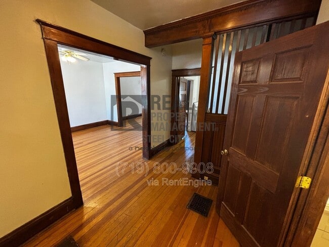 Building Photo - 210 W Evans Ave