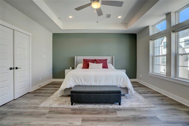 Photo - 3603 Kensington Gdns Ln