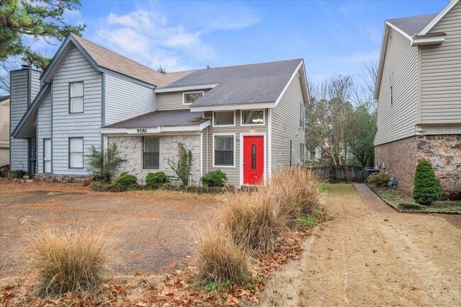 9281 Fletcher Trace Pkwy