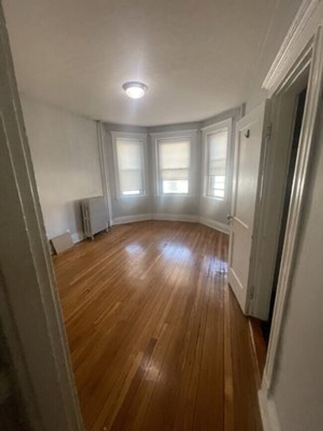 Building Photo - Affordable Allston Studio Near the Green Line - AVAILABLE NOW