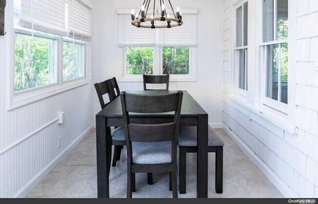 149 Bungalow Ln