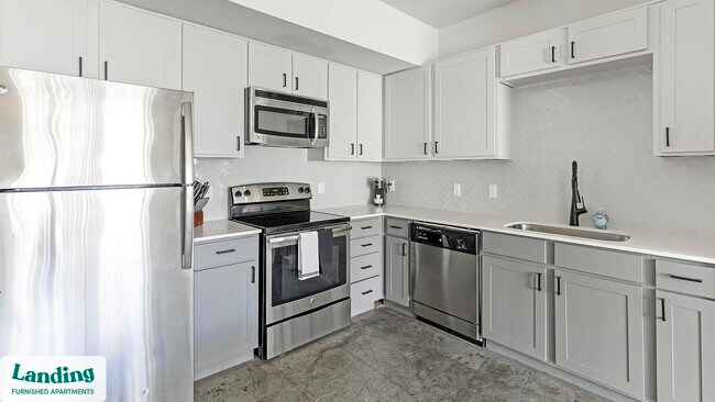 Photo - 750 Fort Worth Ave Apartment Unit 148.1408047